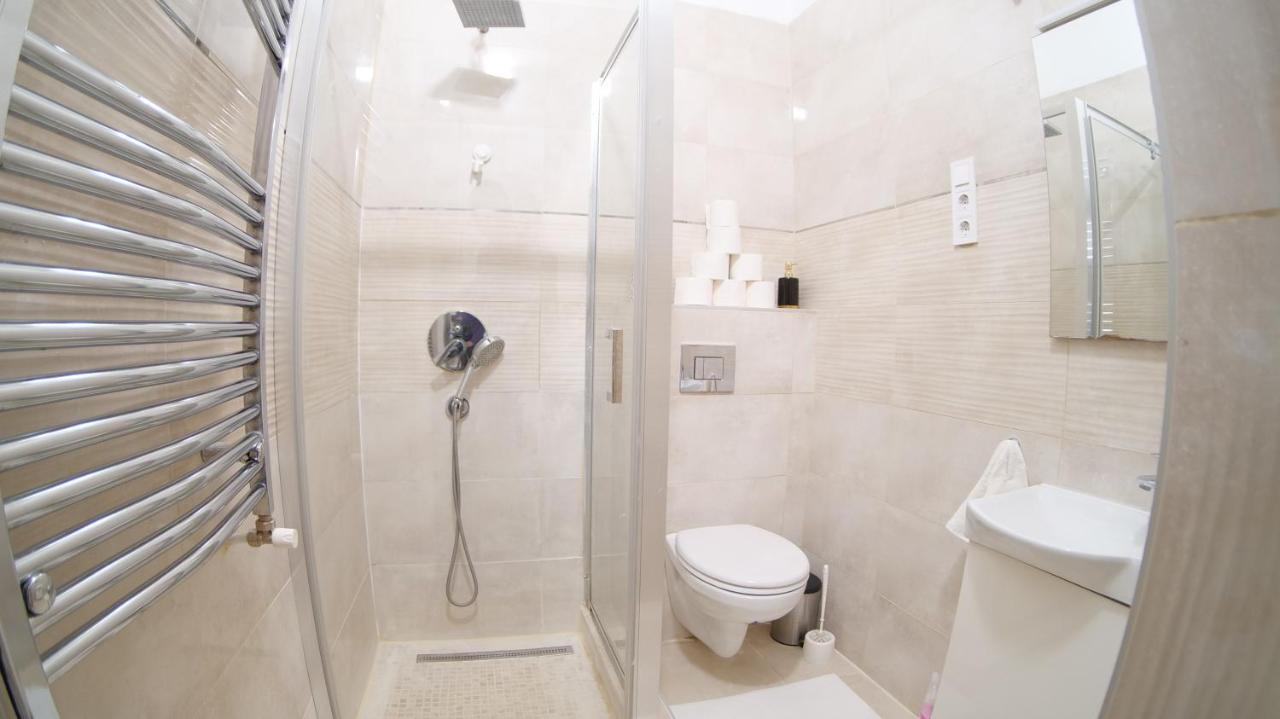 Dolce Vita Supremier Apartment Budapest Exterior photo